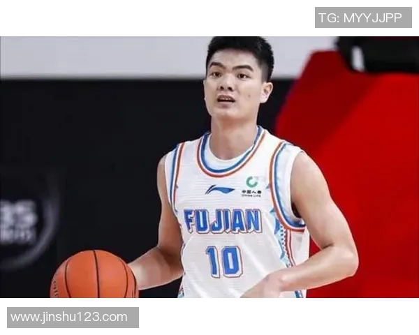 上海篮球队的转型之路：从传统强队到现代篮球的探索与挑战